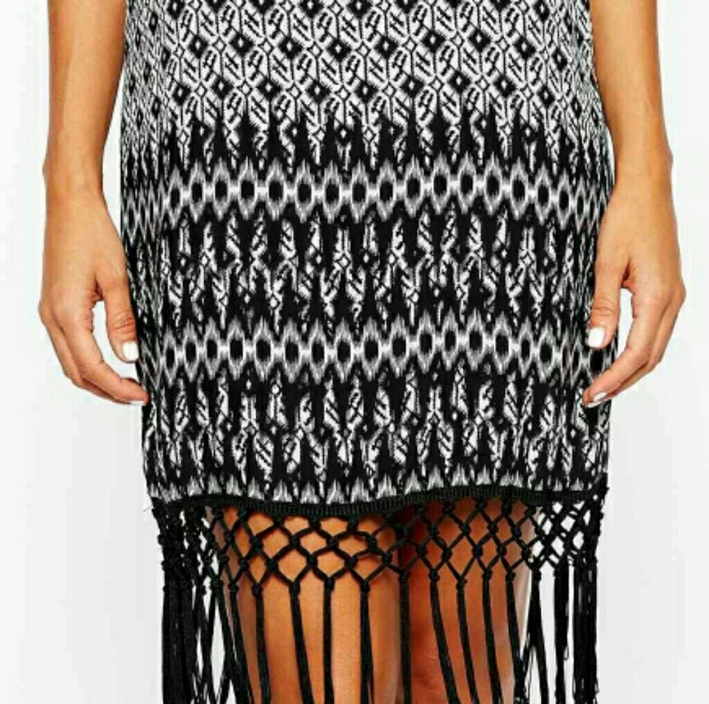 ❌SOLD ❌ [Style London] Printed Festival Dress 🎸🎶 - Picture 7 of 8