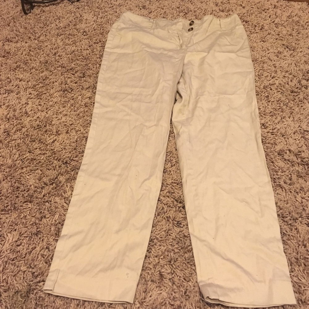 Khaki colored capris