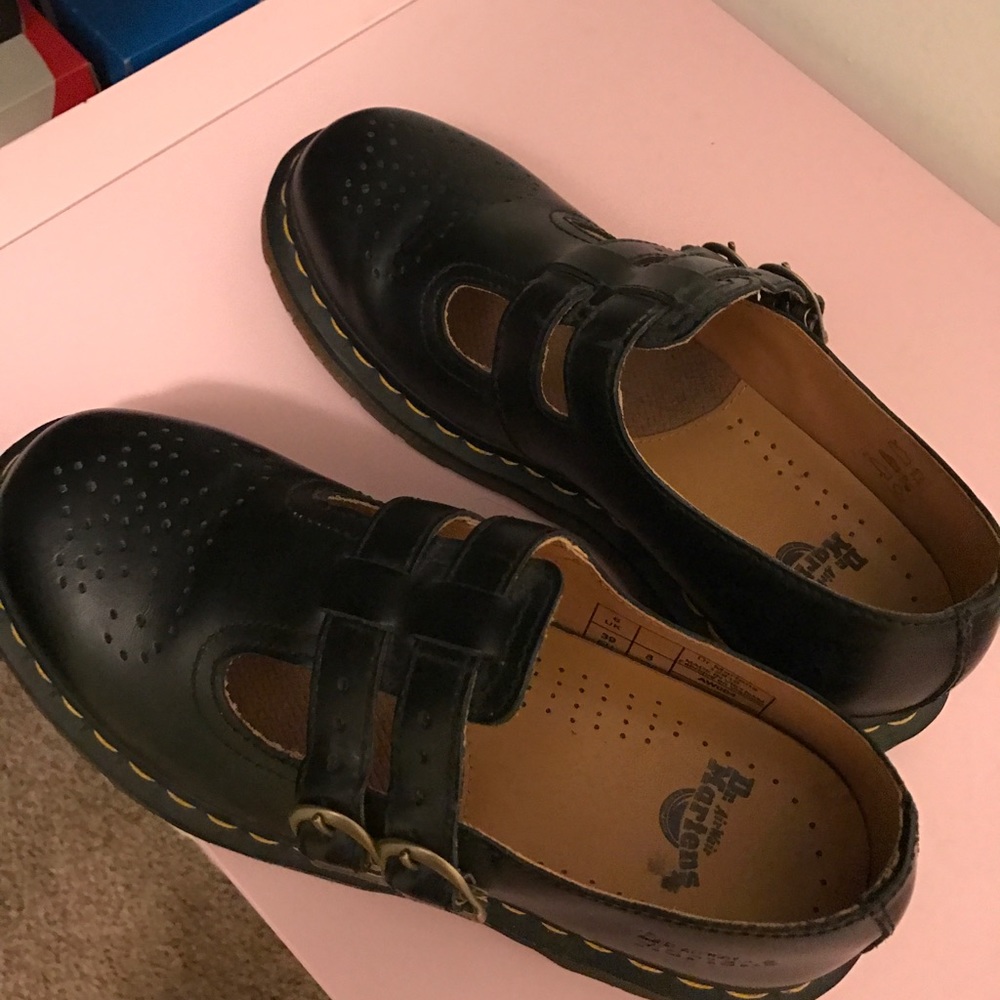 Dr martens marry Janes