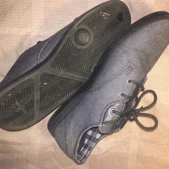 Limited Edition Creative Recreation shoes - Picture 2 of 4