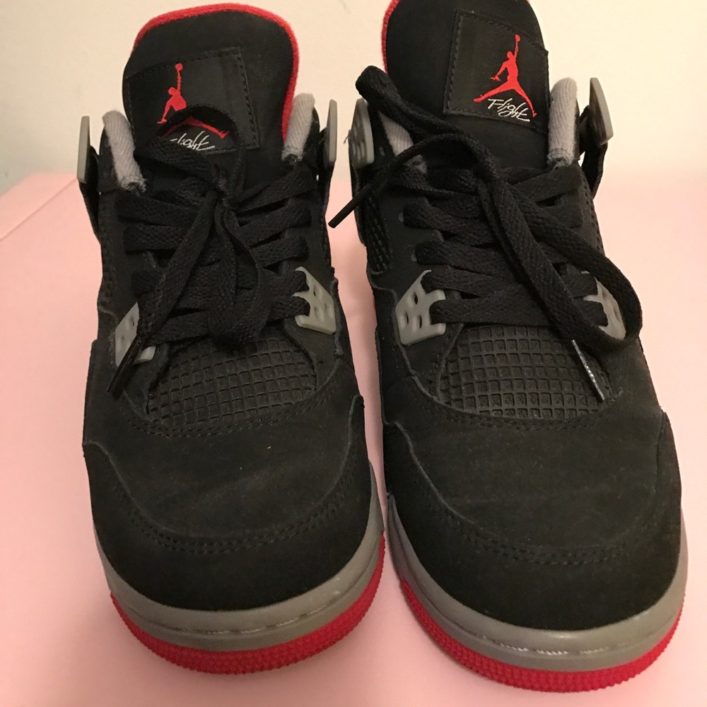 Jordan 4 breds