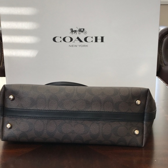 ❤️SOLD❤️ Coach TYLER TOTE SIGNATURE BROWN BLACK - Picture 3 of 8