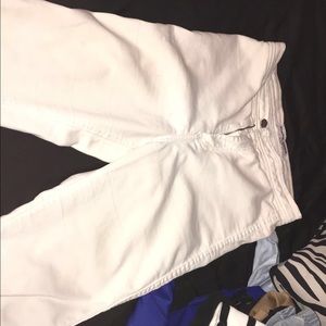 White high waisted pants.