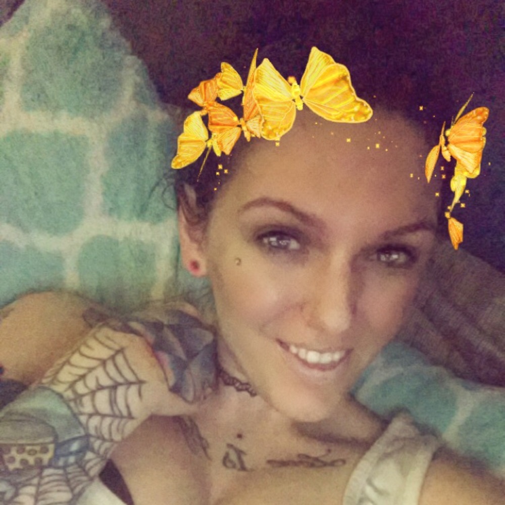 Meet your Posher, Stephanie