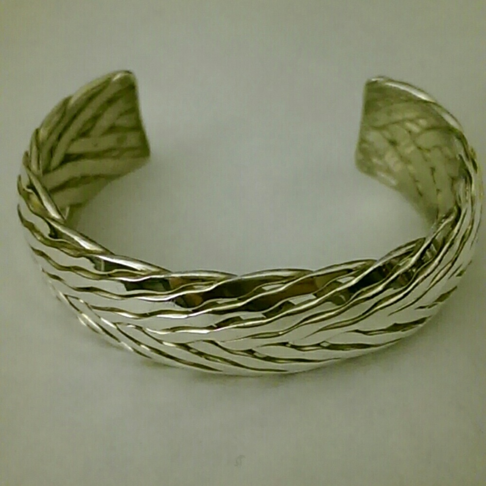 👑 Sterling Braided Fishtail Cuff