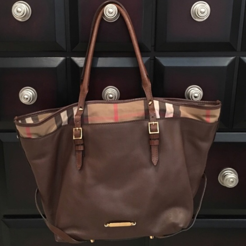 SOLD ❌❌🙂🙂House Check Tote