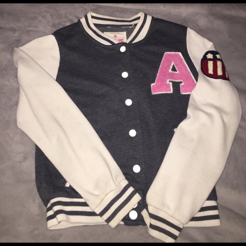 Love Culture sweater