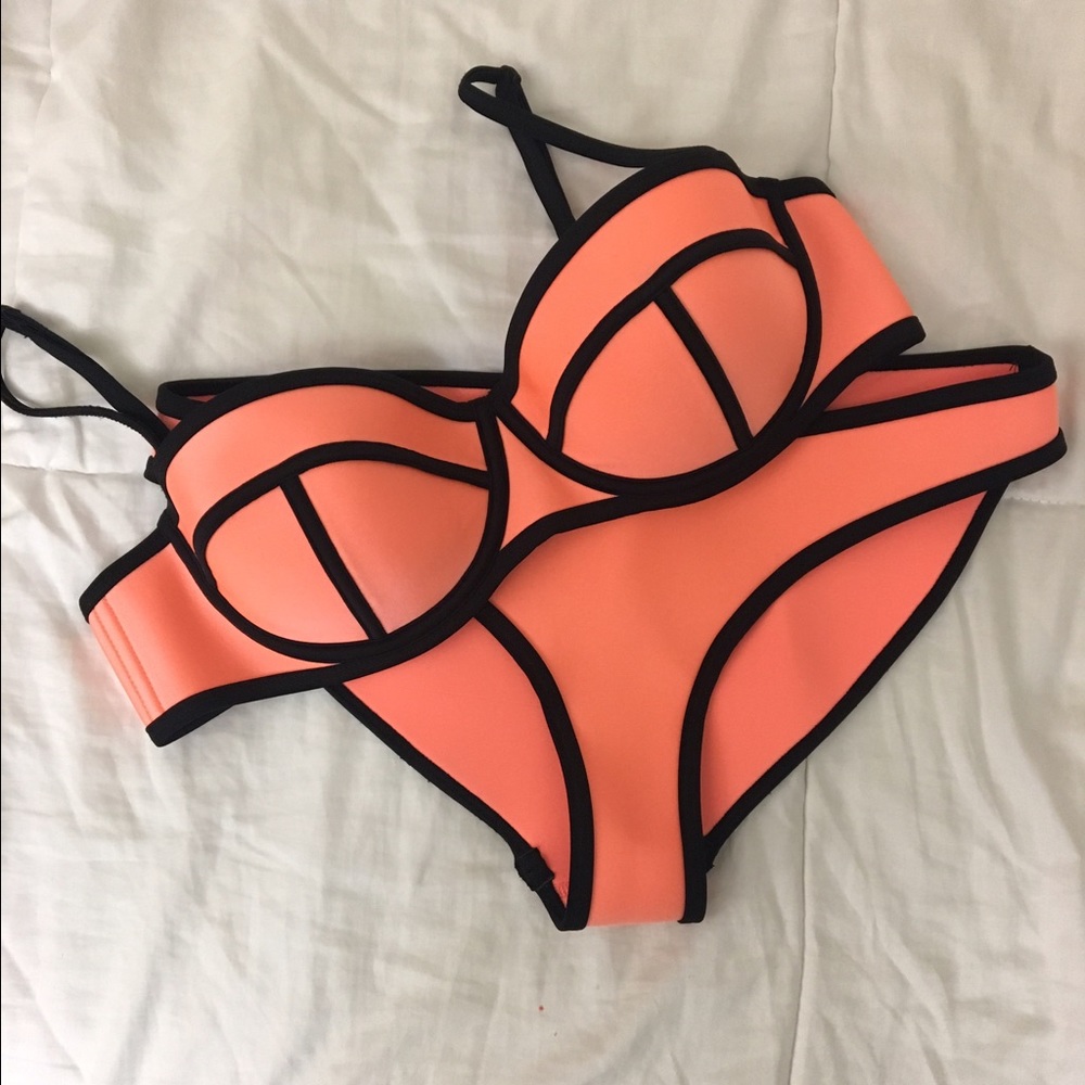 neon orange TRIANGL bikini set!!
