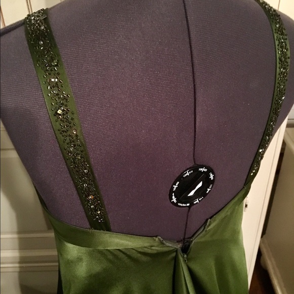 BCBG Maxazria Long Deep Green Prom Dress - Picture 2 of 4