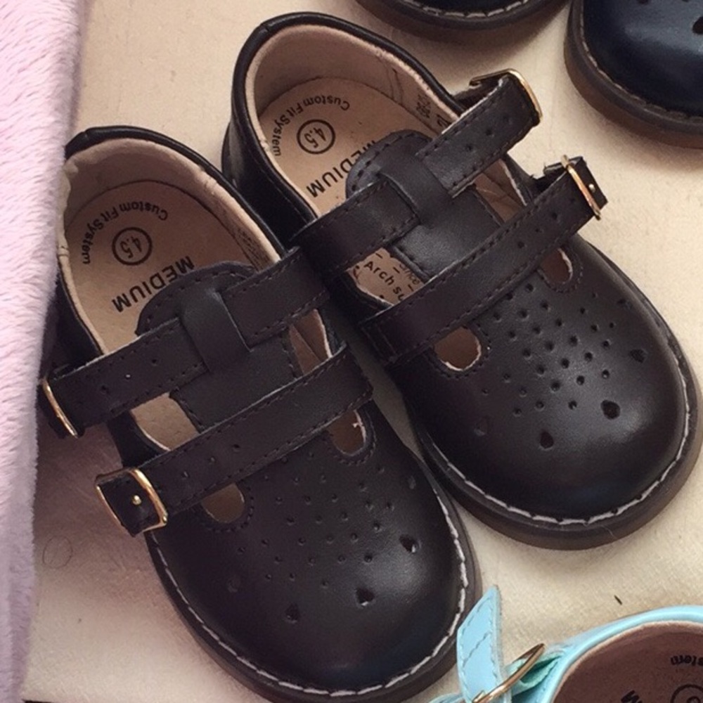 Chocolate brown FootMates