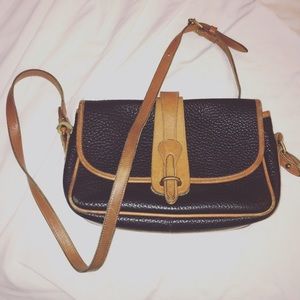 Dooney & Bourke leather cross body purse