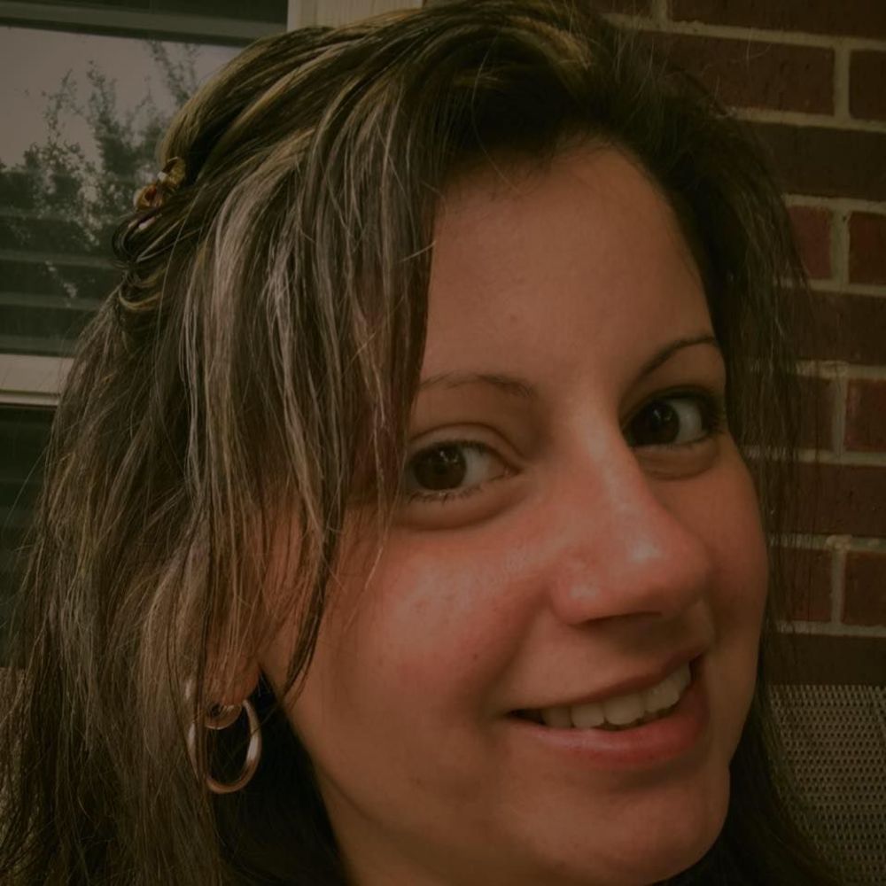 Meet your Posher, Adrienne