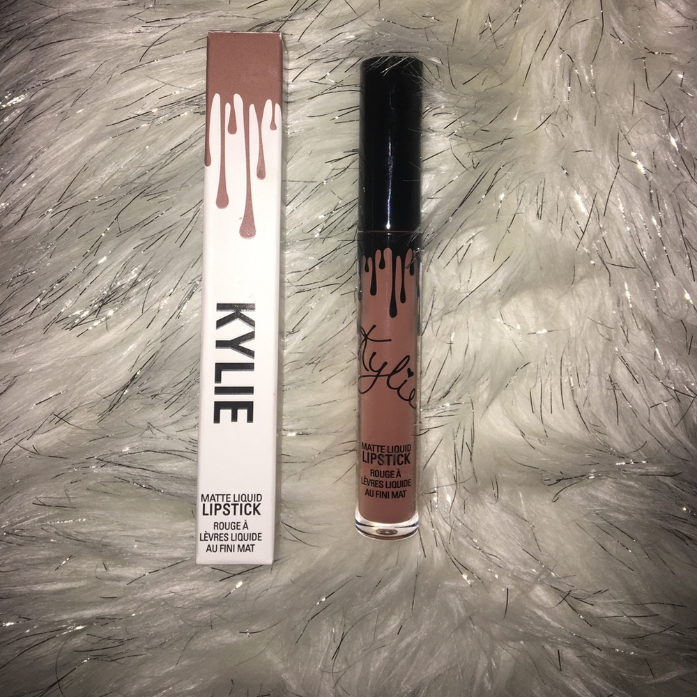 Kylie cosmetics mailboo matte