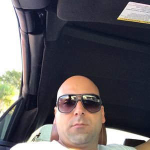 Meet your Posher, Vasi