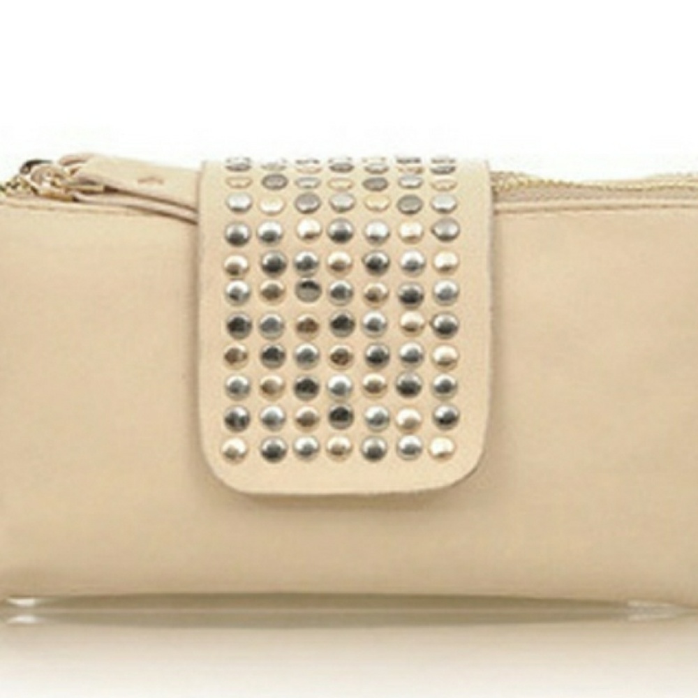 🍦Creme Brulee Studded Vegan Leather Clutch