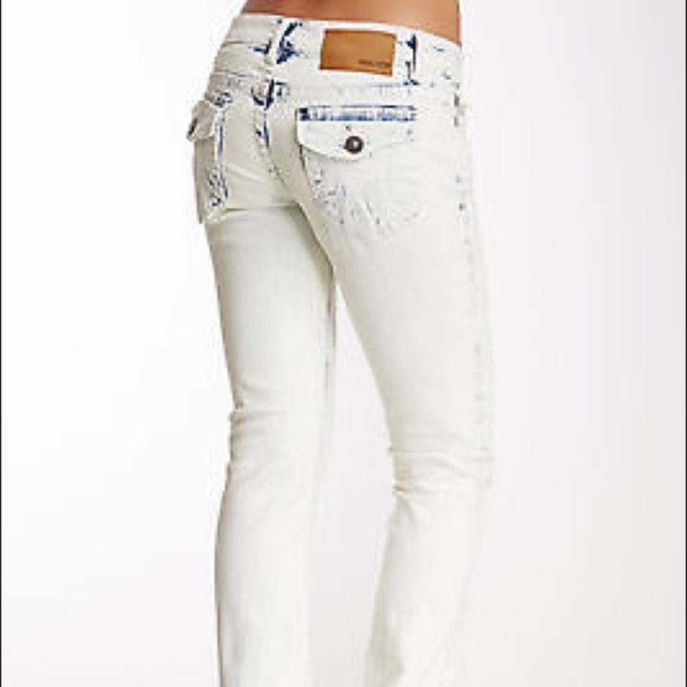 NWOT* MEK Karouba Slim Bootcut Jean