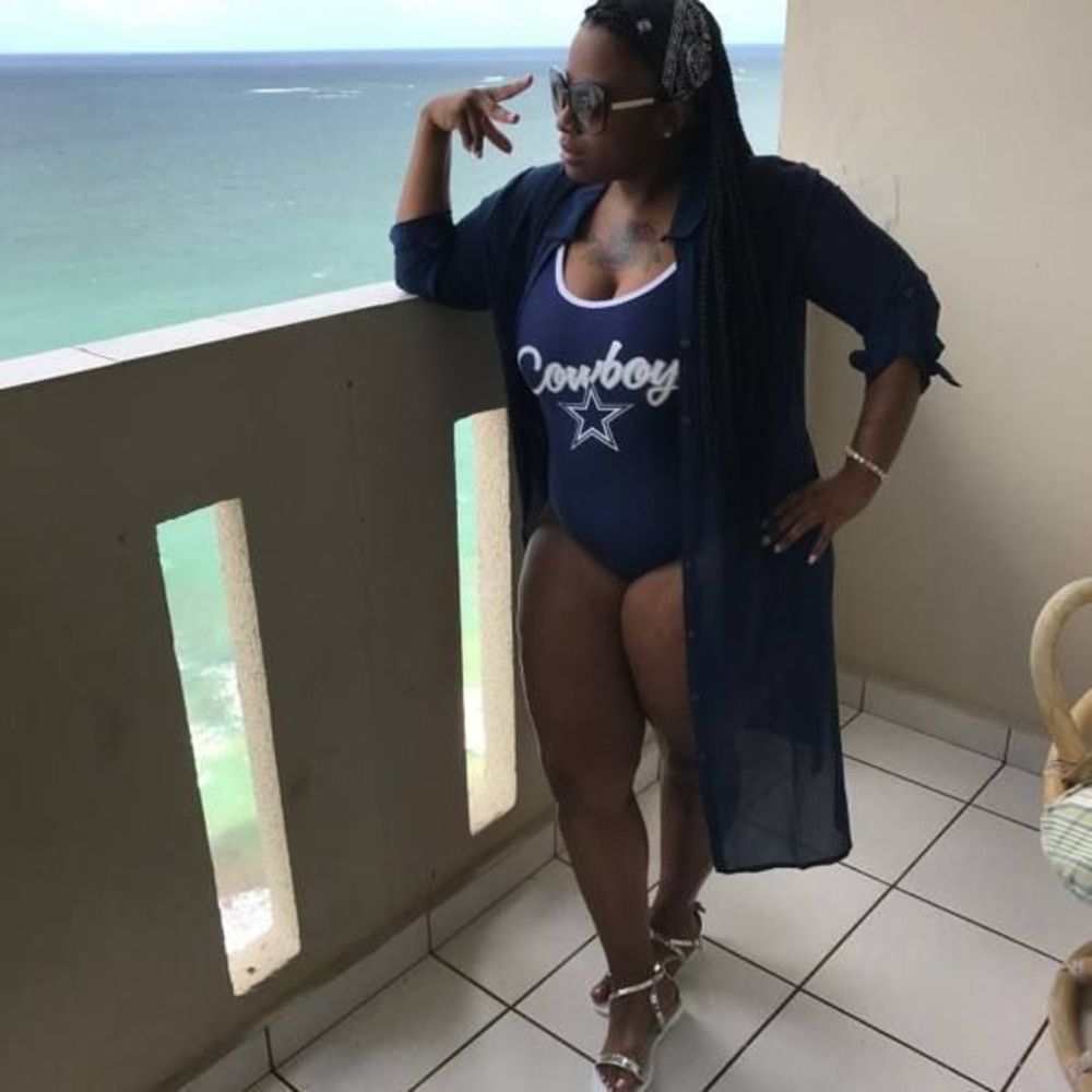 Meet your Posher, Toya