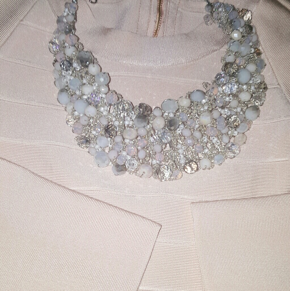 Beautiful Aldo necklace