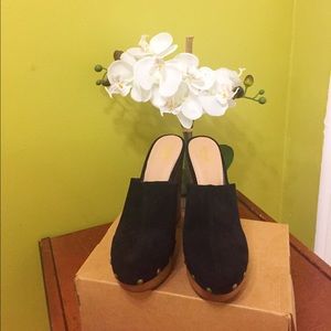 Mossimo Suede Black Clogs. New without box.