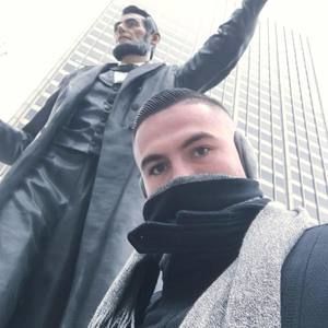 Meet your Posher, Kolby