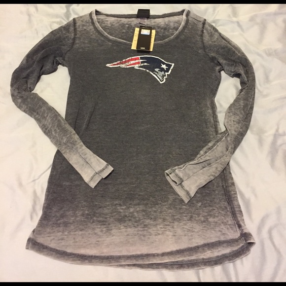 NFL Patriots Long sleeve T - Picture 1 of 4
