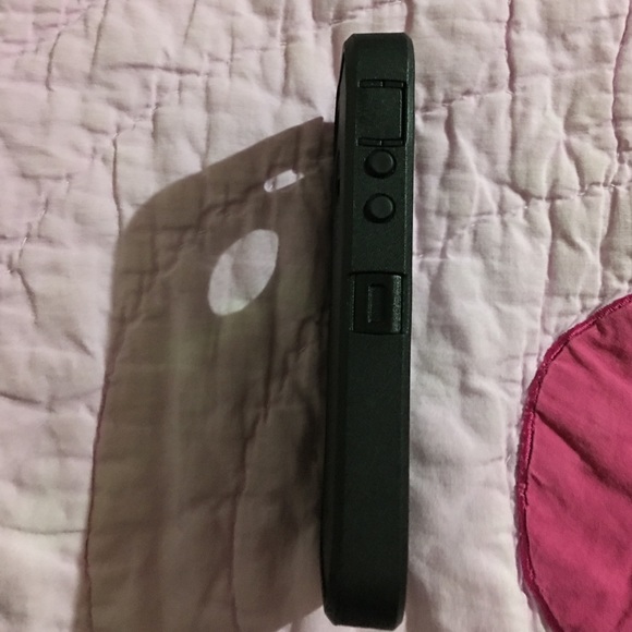 IPhone 5,5S,5SE Black Otter Box - Picture 4 of 4