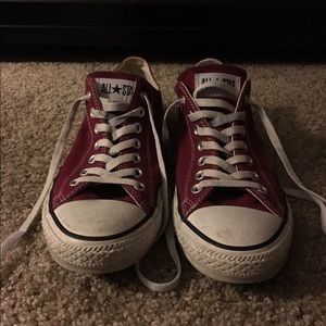 Burgundy low Chuck Taylors