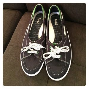 🔥Flash Sale🔥Keds size 9 sneakers boat shoes Navy