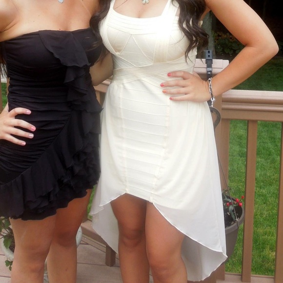 ❌SOLD❌Light Yellow high/low Bodycon Dress - Picture 3 of 3