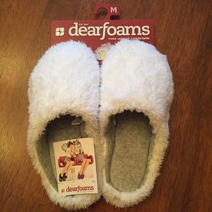 NWT!! dearfoams® Slippers