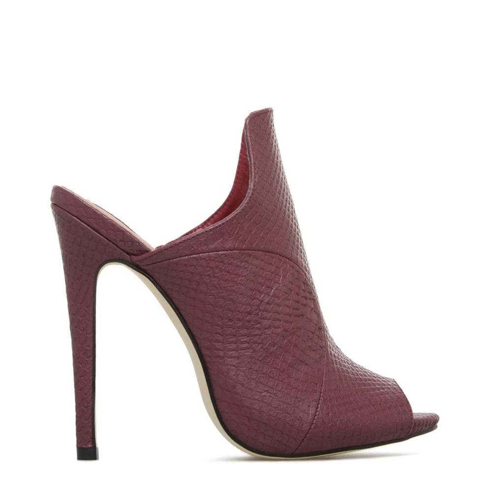 NIB Shoe Dazzle Izabella Rue Maryl in Bordeaux