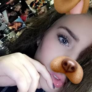 Meet your Posher, Abby