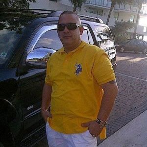 Meet your Posher, Luis