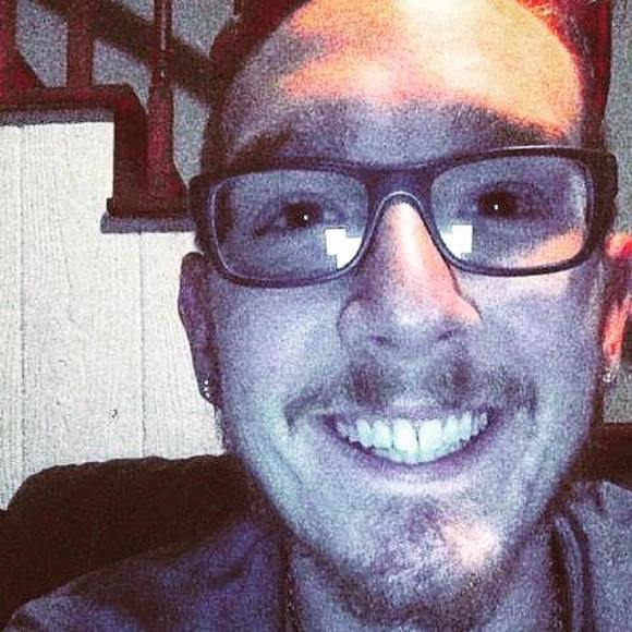 Meet your Posher, Andrew - Picture 1 of 1