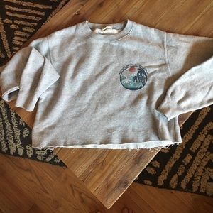 Brandy Melville cropped sweatshirt 💗