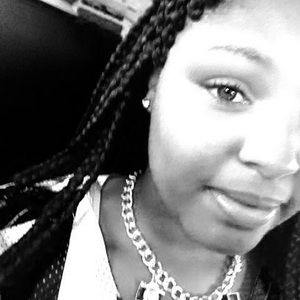 Meet your Posher, Ariel