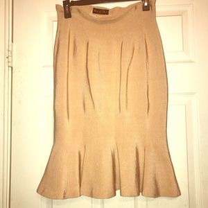 Trumpet bell skirt