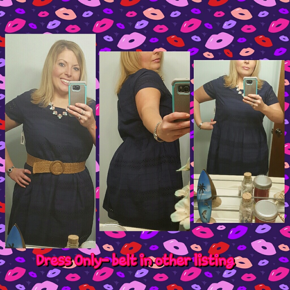 Old Navy Blue Eyehole Dress Large