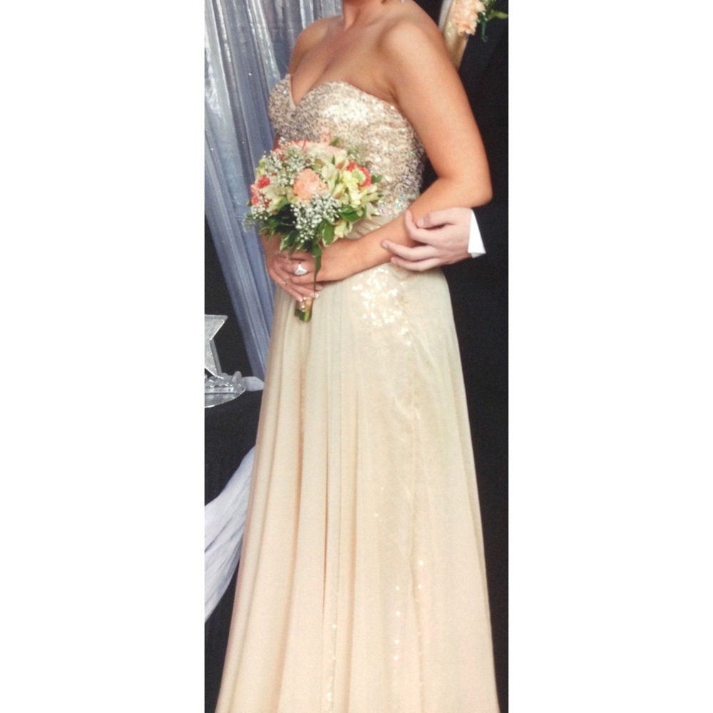 La Femme gold prom dress
