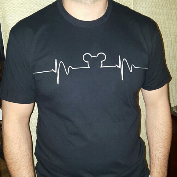 NWOT heartbeat t-shirt. Black - Picture 3 of 4