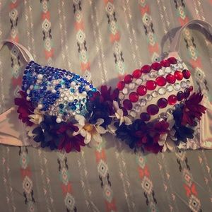 American rave bra