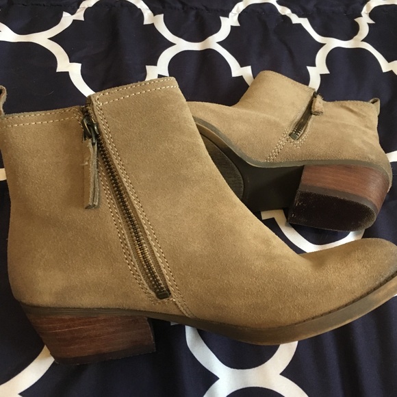 🔥LAST DAY TIL MOVE🔥NWT Nine West tan &brown boot - Picture 5 of 5