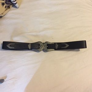 Double buckle belt