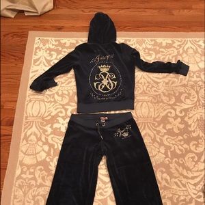 NAVY BLUE Velour Juicy Couture track suit!