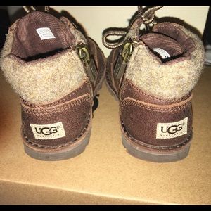 Ugg Little Kid Orin Wool Boots! Toddler size 8