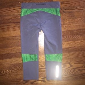 Under Armour heatgear compression pants...Size M