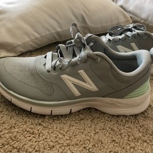 NEW BALANCE SNEAKERS!