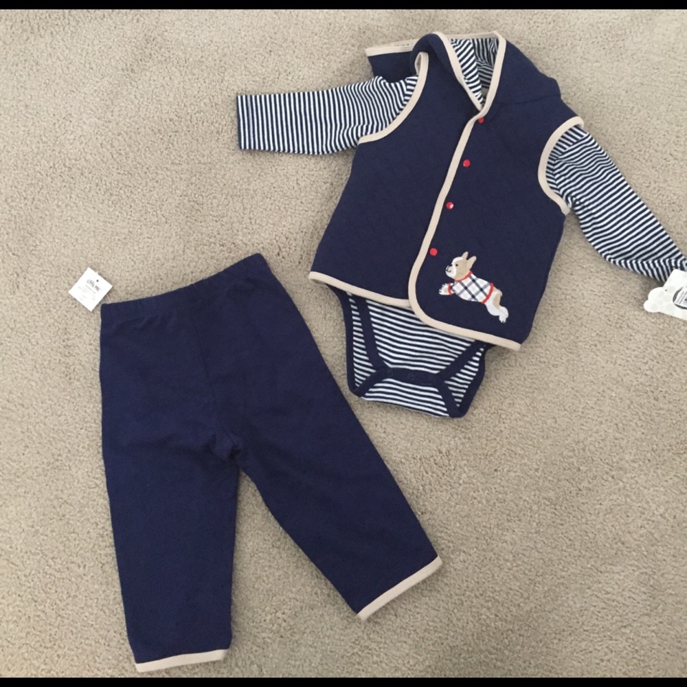 NWT Boys 12m vest w/hood and matching set