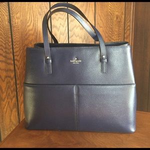 Like new Kate spade navy leather tote.