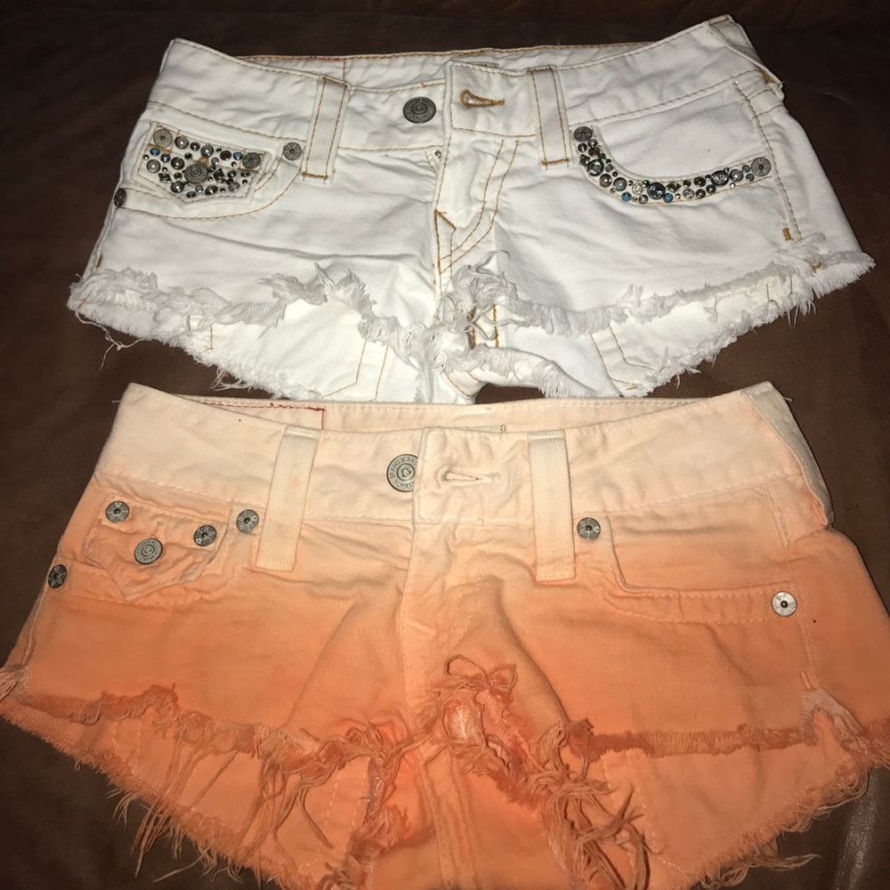 TRUE RELIGION SHORTS